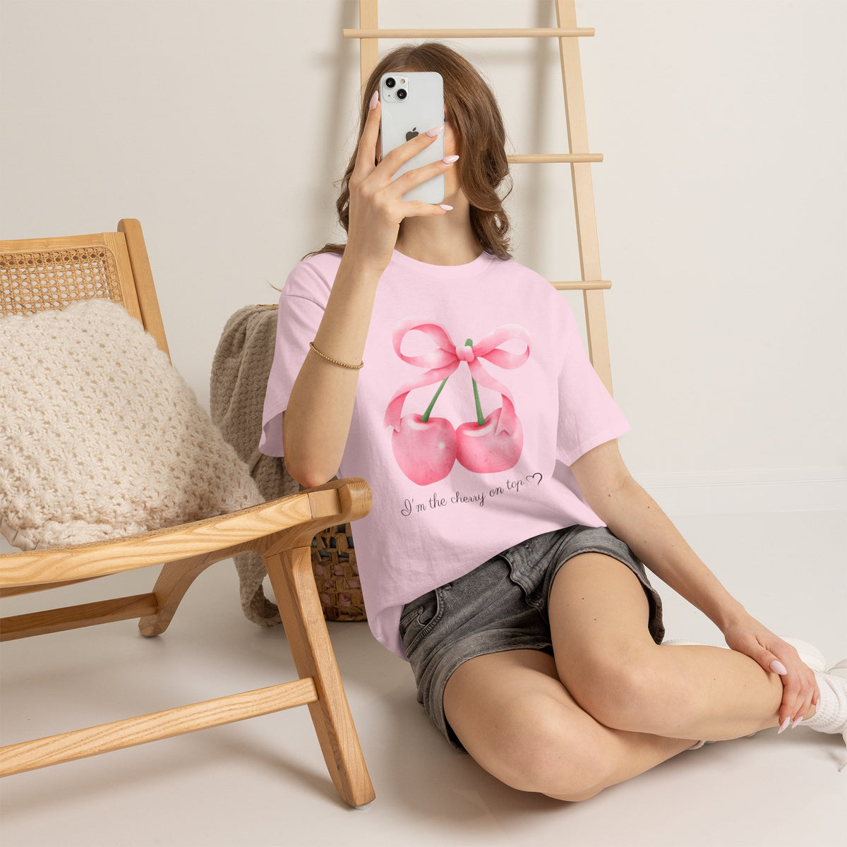 T-shirt Cerise sur le gâteau — T-shirt à motif « Je suis la cerise sur le gâteau »