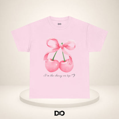 T-shirt Cerise sur le gâteau — T-shirt à motif « Je suis la cerise sur le gâteau »