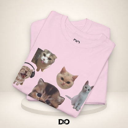 Süße Katzenköpfe T-Shirt — Collage von adorablen Kätzchenköpfen