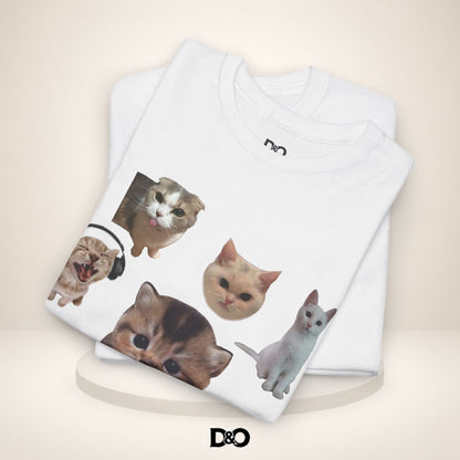 Süße Katzenköpfe T-Shirt — Collage von adorablen Kätzchenköpfen